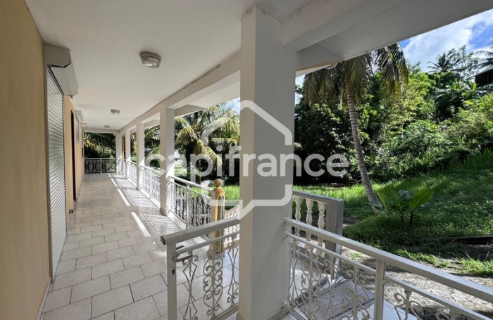 Vente Maison 280m&sup2; 10 pièces Gosier