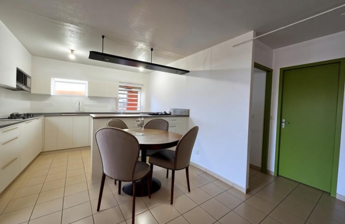 Vente Maison 86m&sup2; 5 pièces Goyave