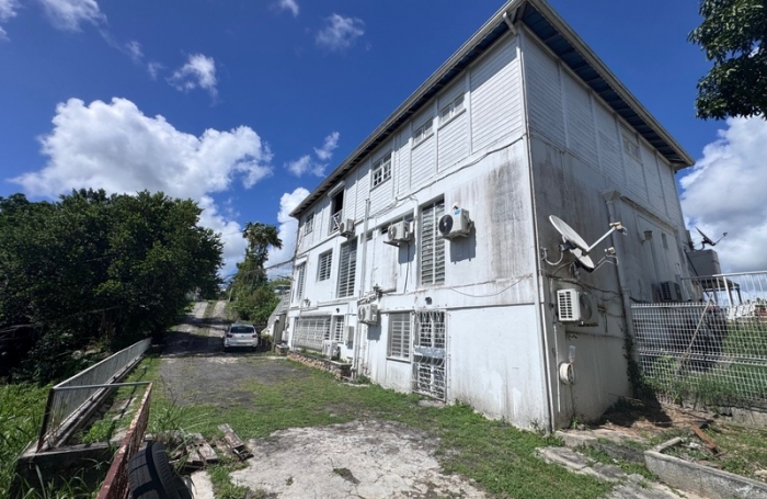 Vente Maison 380m&sup2; 11 pièces Les Abymes