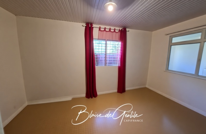 Vente Maison 115m&sup2; 4 pièces Saint Claude