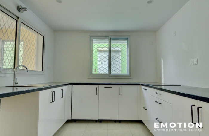 Maison Mitoyenne de 136 m2 - CAPESTERRE BELLE EAU