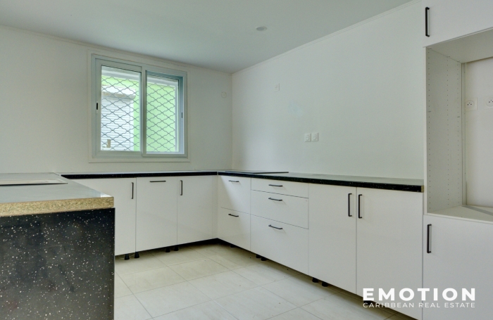 Maison Mitoyenne de 136 m2 - CAPESTERRE BELLE EAU