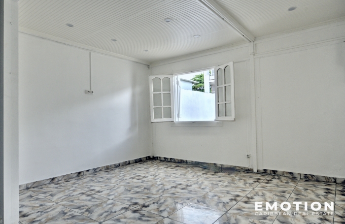 Maison Mitoyenne de 136 m2 - CAPESTERRE BELLE EAU