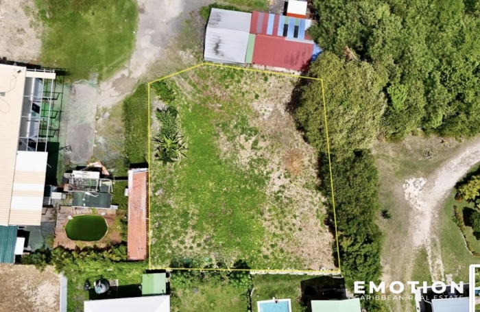 863 m2 Terrain plat - 863 m2 - Belle All&eacute;e - Saint-Fran&ccedil;ois - EXCLUSIVIT&Eacute;