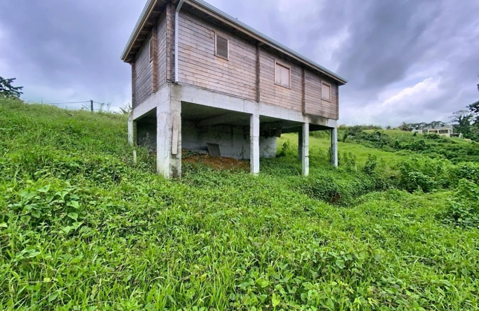 Vente Maison 84m&sup2; 4 pi&egrave;ces Petit-Bourg