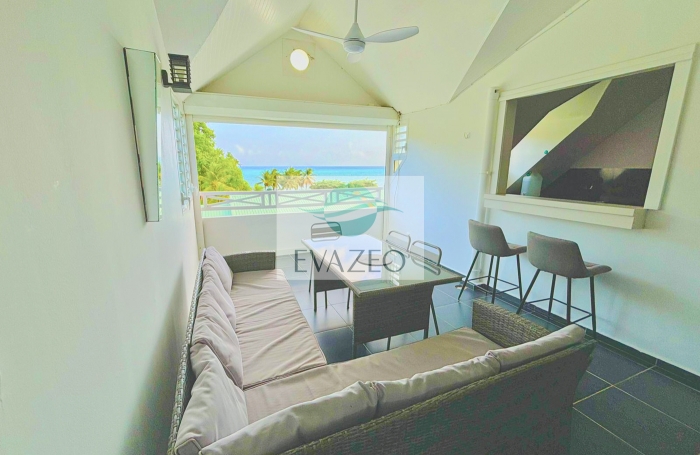 Appartement T4 100m2 - Vue Mer et  Acc&egrave;s Plage - LE GOSIER