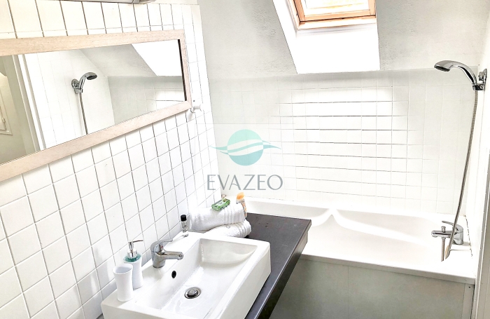 Appartement T4 100m2 - Vue Mer et  Acc&egrave;s Plage - LE GOSIER