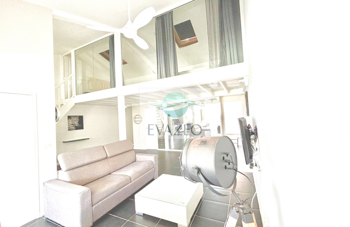 Appartement T4 100m2 - Vue Mer et  Acc&egrave;s Plage - LE GOSIER
