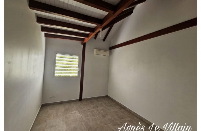 Vente Maison 152m&sup2; 4 pièces Bouillante