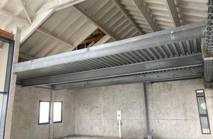 VIEUX FORT : R&eacute;sidence La Rose Des Vents,  Local professionnel 103m2