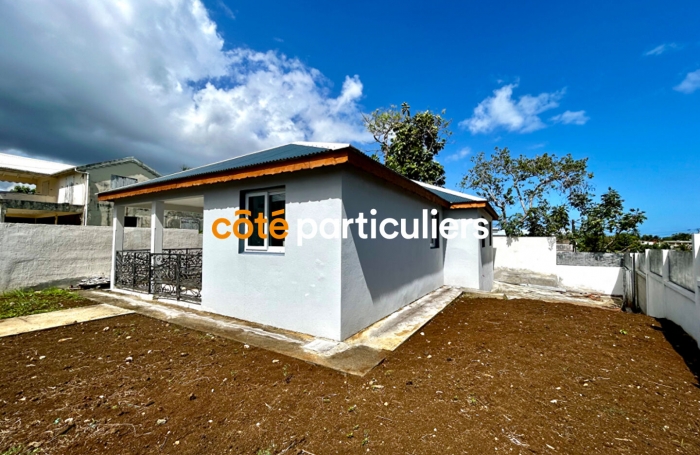 Vente Maison 89m&sup2; 4 pi&egrave;ces Sainte Rose
