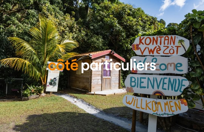 Vente Terrain 5005m&sup2; 9 pi&egrave;ces Pointe-Noire