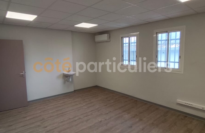 Location Local commercial 119m² 4 pièces Les Abymes