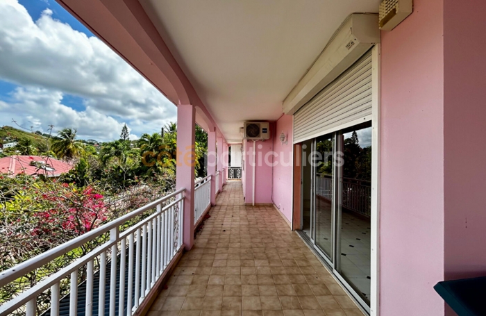 Location Appartement 103.75m² 4 pièces Gosier
