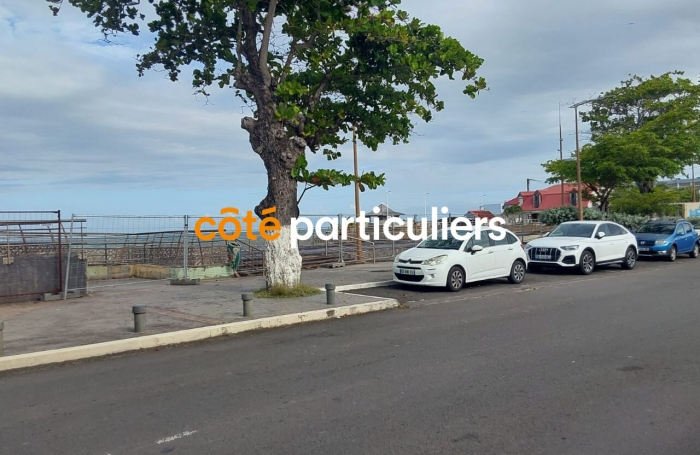 Location Local commercial 110m&sup2; 3 pi&egrave;ces Petit-Bourg