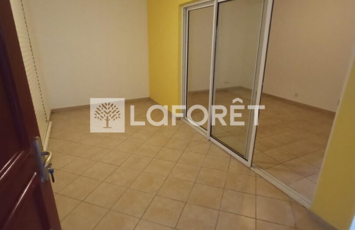 Vente Appartement 53.68m&sup2; 3 pi&egrave;ces Baie Mahault