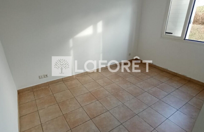 Vente Appartement 53.68m&sup2; 3 pi&egrave;ces Baie Mahault