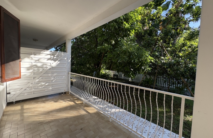 Location Appartement 97190