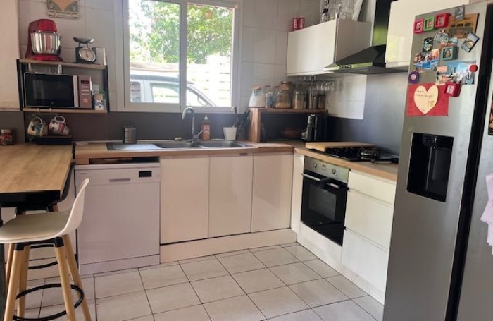 Vente Maison 104m&sup2; 5 pi&#232;ces Lamentin