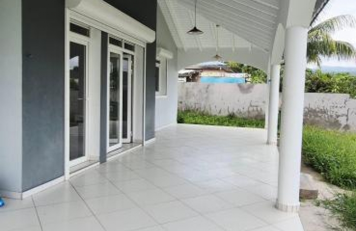 Location Maison 83.48m&sup2; 4 pièces Sainte Rose