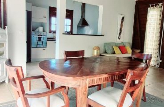 Location Maison 97.36m&sup2; 4 pièces Sainte Rose