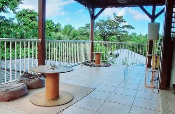 Location Maison 97.36m&sup2; 4 pièces Sainte Rose