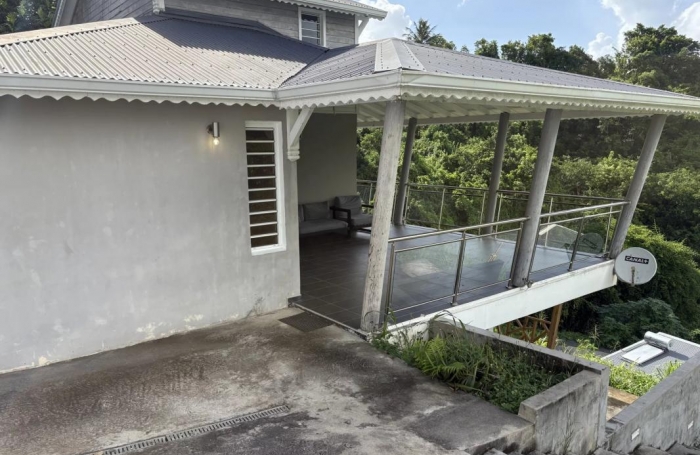 Location Maison 120m&sup2; 4 pièces Gosier