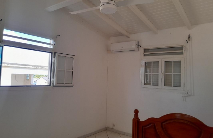 Vente Maison 185.84m&sup2; 8 pièces Sainte Rose