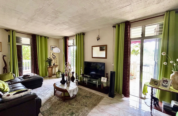 Maison 5 pièces  -  Morne-à-l'eau