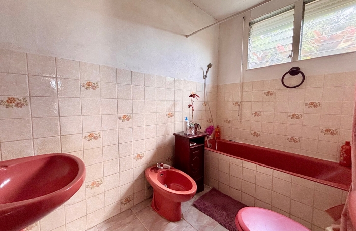 Maison 5 pièces  -  Morne-à-l'eau