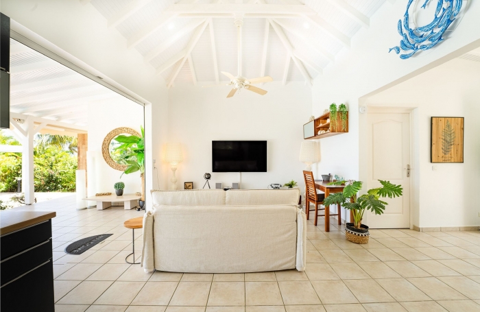 &Agrave; VENDRE VILLA F4 MEUBL&Eacute;E AVEC VUE PANORAMIQUE &Agrave; MARIE-GALANTE SUR UN TERRAIN DE 1456 M2