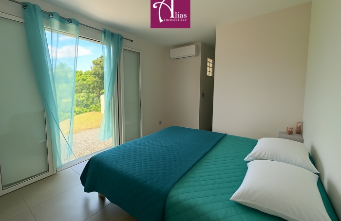 &Agrave; VENDRE   Maison r&eacute;cente F4 avec vue d&eacute;gag&eacute;e   Mathurin, Le Gosier