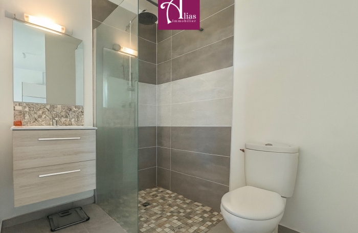 &Agrave; VENDRE   Maison r&eacute;cente F4 avec vue d&eacute;gag&eacute;e   Mathurin, Le Gosier