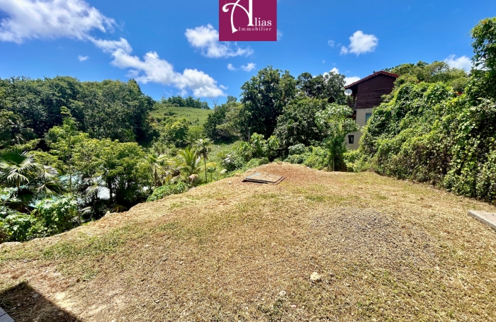 &Agrave; VENDRE   Maison r&eacute;cente F4 avec vue d&eacute;gag&eacute;e   Mathurin, Le Gosier