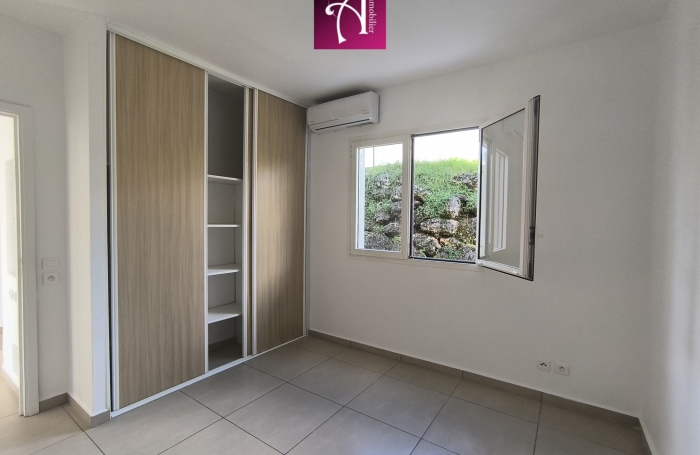 LOCATION Villa F4 Arnouville vue mer