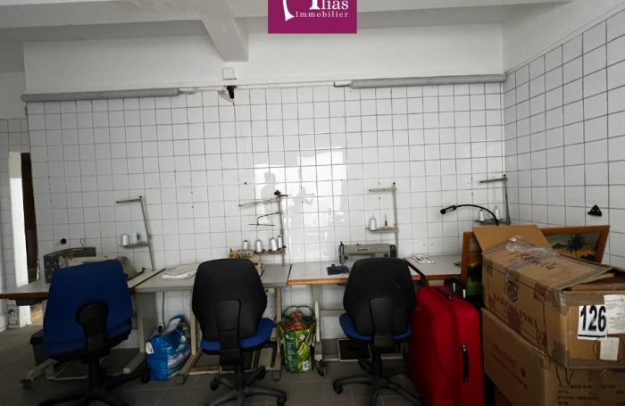 &Agrave; louer   Local commercial 73 m2 en rez-de-chauss&eacute;e   Pointe-&agrave;-Pitre, Rue Sadi Carnot