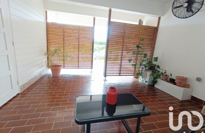 Vente Divers 161m&sup2; 6 pi&#232;ces Saint François