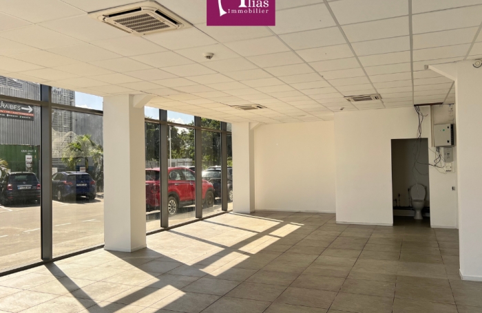 &Agrave; louer - Local commercial 80m2 - RDC - Colin - Petit-Bourg