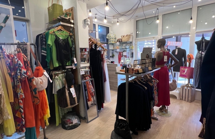 Location Local commercial 97118