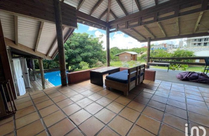 Vente Maison 120m&sup2; 4 pièces Saint Fran&ccedil;ois