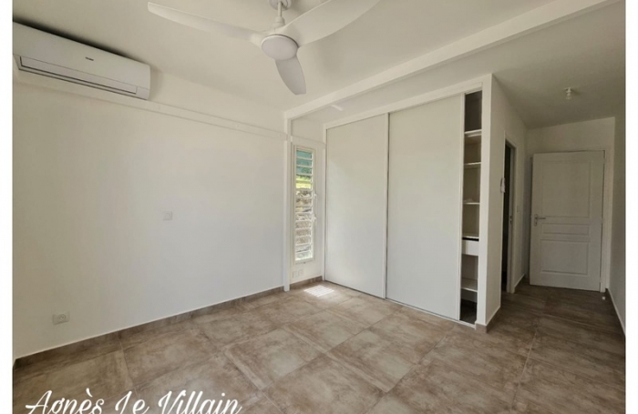 Vente Maison 79m&sup2; 4 pi&#232;ces Bouillante