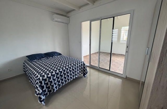 Location Appartement 83m&sup2; 4 pi&#232;ces Le Moule