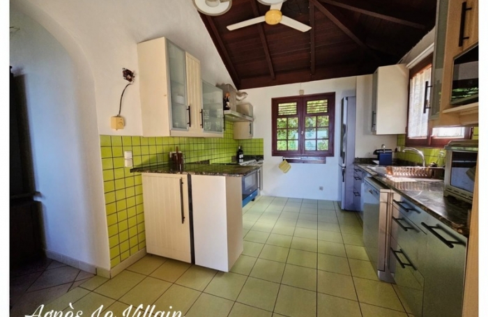 Vente Maison 263m&sup2; 15 pi&#232;ces Pointe-Noire