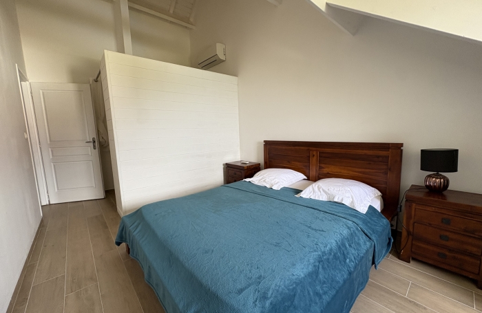 BEL APPARTEMENT T3 MEUBLE VUE MER + PISCINE