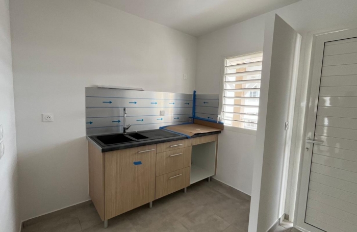 Location Appartement 97180