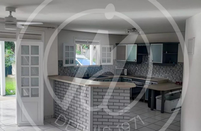 Location Maison 120m&sup2; 5 pi&#232;ces Morne à l'eau