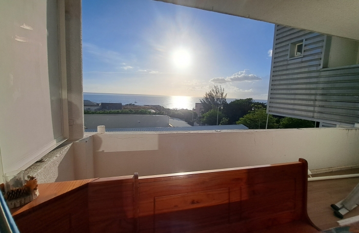 À louer : Charmant Duplex meublé  Centre-ville de Basse-Terre