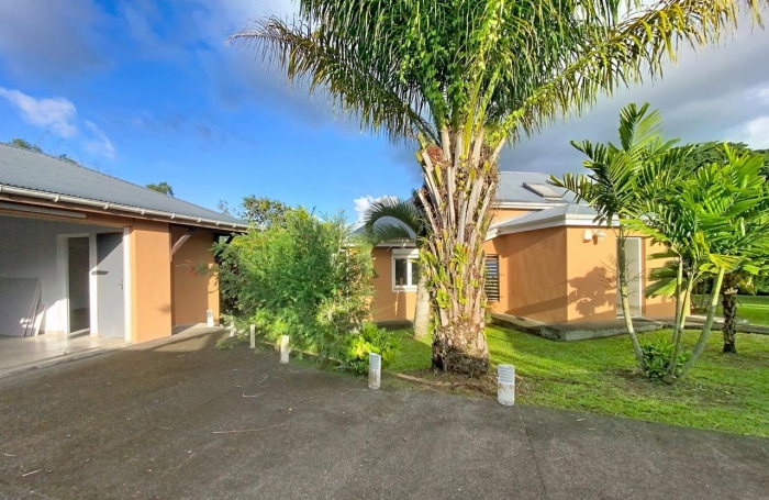 Vente Maison 112.96m² 5 pièces Lamentin