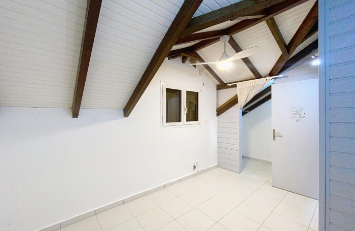 Vente Maison 112.96m² 5 pièces Lamentin