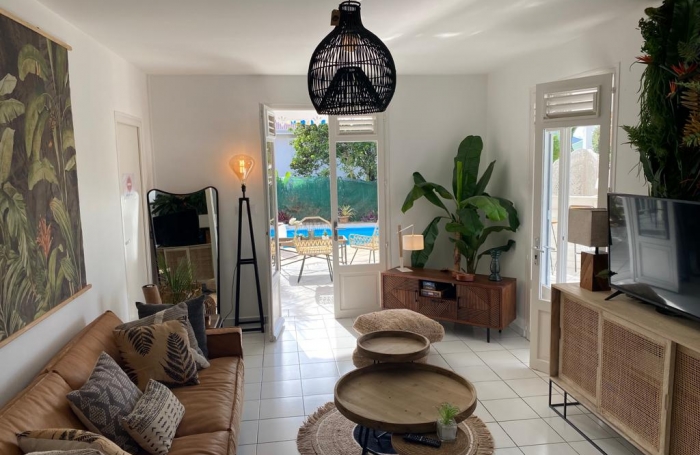 LOCATION VILLA F5 avec piscine, et garage - la Jaille